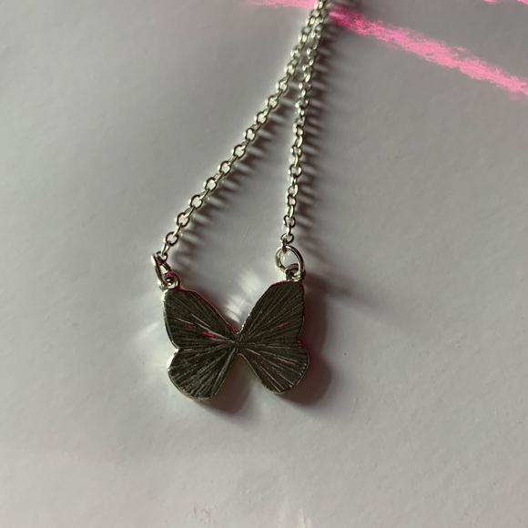 White Butterfly Necklace - Picture 3 of 3